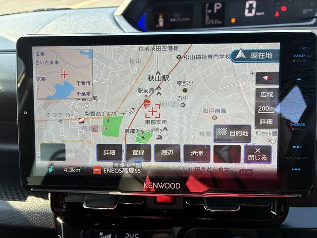 タント カスタムＲＳ　クルーズコントロール　ＬＥＤヘッドライト　オートライト　オートハイビーム　両側パワースライドドア　シートヒーター　ＥＴＣ　スマートアシスト　社外ワイドナビ　バックカメラ　テレビ　衝突軽減システム（4枚目）