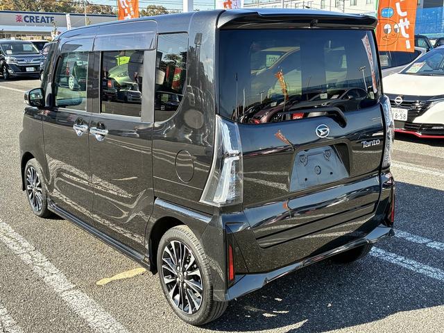 タント カスタムＲＳ　クルーズコントロール　ＬＥＤヘッドライト　オートライト　オートハイビーム　両側パワースライドドア　シートヒーター　ＥＴＣ　スマートアシスト　社外ワイドナビ　バックカメラ　テレビ　衝突軽減システム（11枚目）