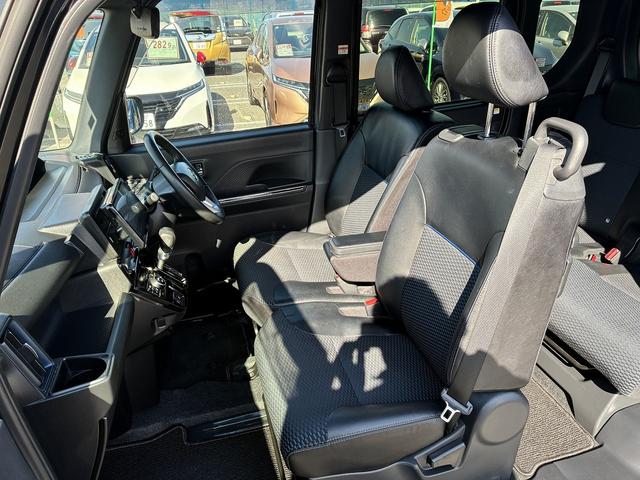 タント カスタムＲＳ　クルーズコントロール　ＬＥＤヘッドライト　オートライト　オートハイビーム　両側パワースライドドア　シートヒーター　ＥＴＣ　スマートアシスト　社外ワイドナビ　バックカメラ　テレビ　衝突軽減システム（14枚目）