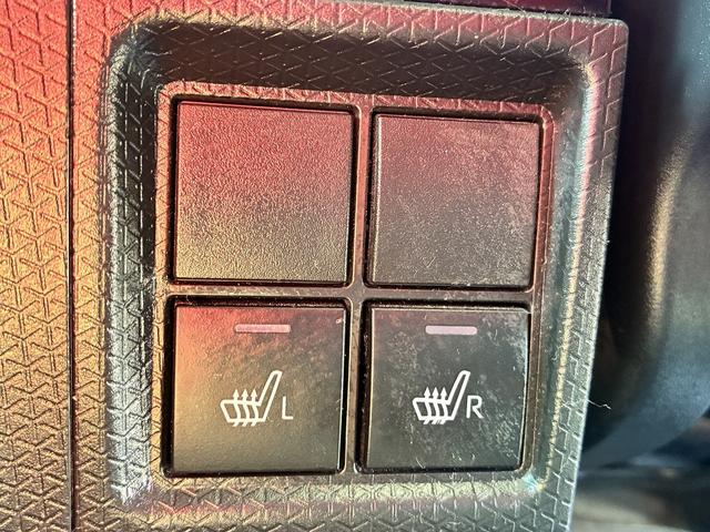 タント カスタムＲＳ　クルーズコントロール　ＬＥＤヘッドライト　オートライト　オートハイビーム　両側パワースライドドア　シートヒーター　ＥＴＣ　スマートアシスト　社外ワイドナビ　バックカメラ　テレビ　衝突軽減システム（28枚目）