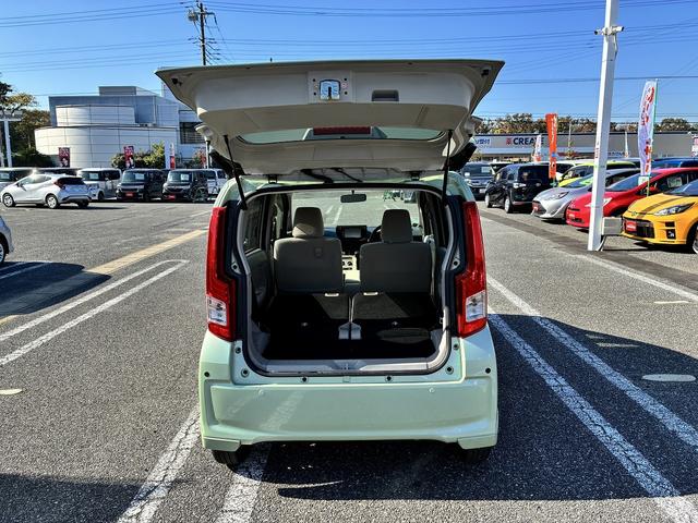 ステラ Ｌ　スマートアシスト　ダブルエアバック　衝突軽減　社外ナビ　ワンセグテレビ　ＣＤ　ＤＶＤ　バックカメラ　アイドリングストップ　電格ミラー　ベンチシート　コーナーセンサー　ワンオーナー（17枚目）