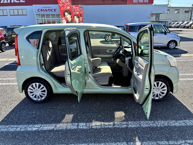 ステラ Ｌ　スマートアシスト　ダブルエアバック　衝突軽減　社外ナビ　ワンセグテレビ　ＣＤ　ＤＶＤ　バックカメラ　アイドリングストップ　電格ミラー　ベンチシート　コーナーセンサー　ワンオーナー（20枚目）