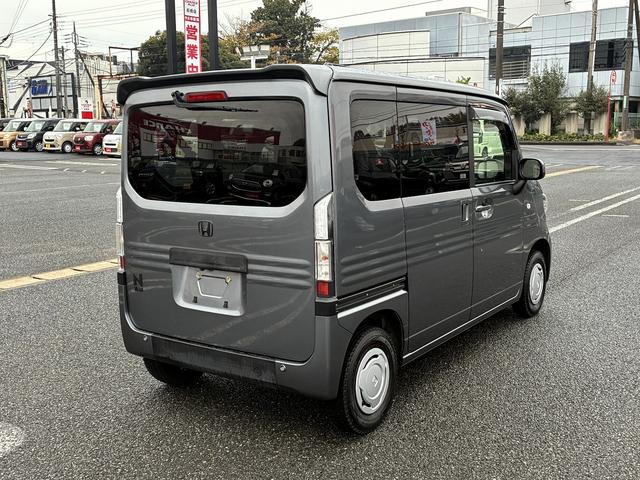 Ｎ－ＶＡＮ 　＋ＳＴＹＬＥ　ＣＯＯＬ・ターボホンダセンシング　衝突軽減　ＵＳＢ　スマートキー　ＥＴＣ　電動格納ミラー　両側スライドドア　オートライト　ドライブレコーダー　キーレス　プッシュスタート　フロアマット（9枚目）