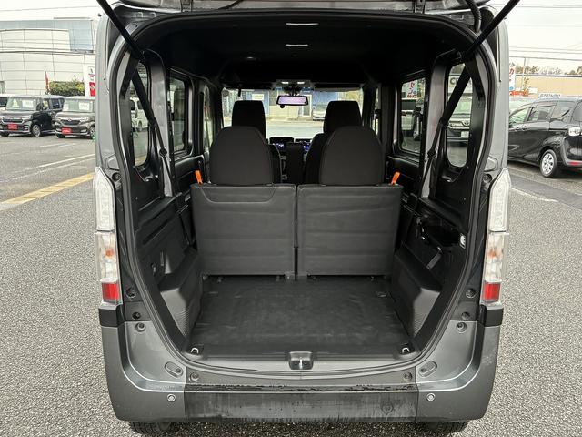 Ｎ－ＶＡＮ 　＋ＳＴＹＬＥ　ＣＯＯＬ・ターボホンダセンシング　衝突軽減　ＵＳＢ　スマートキー　ＥＴＣ　電動格納ミラー　両側スライドドア　オートライト　ドライブレコーダー　キーレス　プッシュスタート　フロアマット（16枚目）