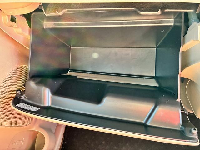 スペーシア X 社外ナビ フルセグテレビ バックカメラ 左側パワースライドドア 電動格納ミラー パワーウィンドウ アイドリングストップ エアバッグ ABS オートエアコン キーレスエントリー プッシュスタート(43枚目)