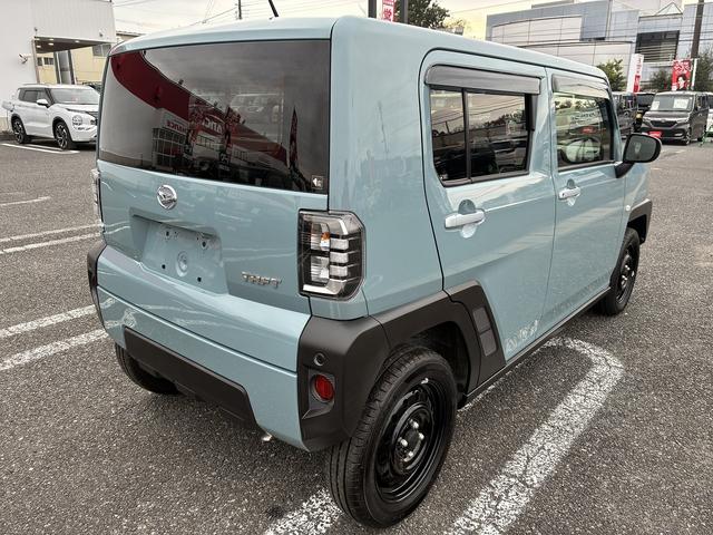 タフト Ｘターボ　衝突軽減　純正ナビ　フルセグＴＶ　ＣＤ／ＤＶＤ　Ｂｌｕｅｔｏｏｔｈ　バックカメラ　アイドリングストップ　電動格納ミラー　ＬＥＤライト　オートライト　カーテンエアバック　フロアマット　ワンオーナー（9枚目）