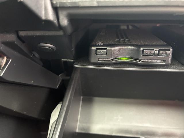 タフト Ｘターボ　衝突軽減　純正ナビ　フルセグＴＶ　ＣＤ／ＤＶＤ　Ｂｌｕｅｔｏｏｔｈ　バックカメラ　アイドリングストップ　電動格納ミラー　ＬＥＤライト　オートライト　カーテンエアバック　フロアマット　ワンオーナー（29枚目）