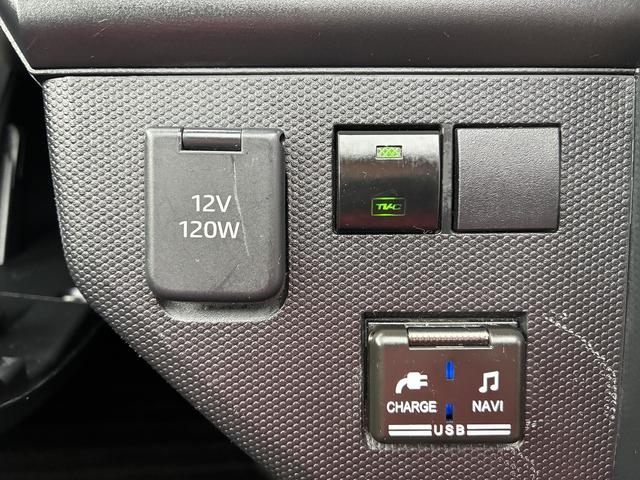 タフト Ｘターボ　衝突軽減　純正ナビ　フルセグＴＶ　ＣＤ／ＤＶＤ　Ｂｌｕｅｔｏｏｔｈ　バックカメラ　アイドリングストップ　電動格納ミラー　ＬＥＤライト　オートライト　カーテンエアバック　フロアマット　ワンオーナー（31枚目）