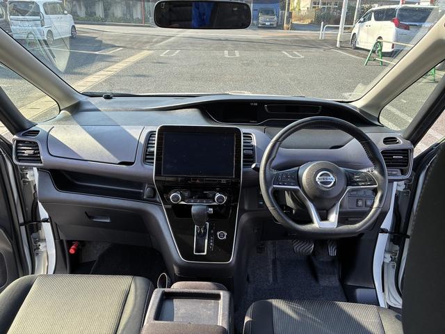 セレナ ハイウェイスターV 衝突軽減 純正ナビ フルセグTV CD/DVD Bluetooth クルーズコントロール ETC 後席モニター ドライブレコーダー 電動格納ミラー 両側電動スライドドア LEDライト オートライト(3枚目)