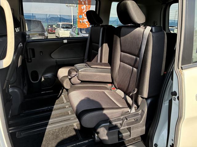 セレナ ハイウェイスターV 衝突軽減 純正ナビ フルセグTV CD/DVD Bluetooth クルーズコントロール ETC 後席モニター ドライブレコーダー 電動格納ミラー 両側電動スライドドア LEDライト オートライト(15枚目)