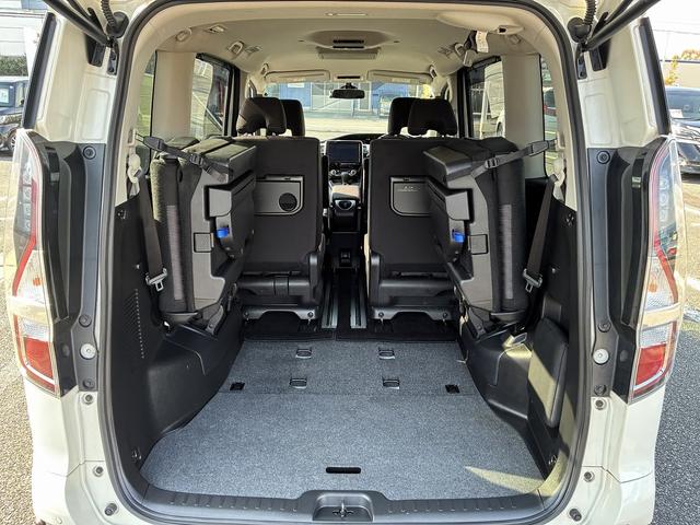 セレナ ハイウェイスターV 衝突軽減 純正ナビ フルセグTV CD/DVD Bluetooth クルーズコントロール ETC 後席モニター ドライブレコーダー 電動格納ミラー 両側電動スライドドア LEDライト オートライト(18枚目)