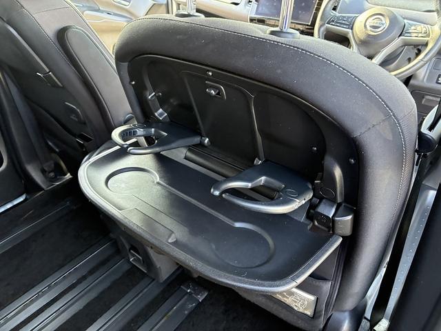 セレナ ハイウェイスターV 衝突軽減 純正ナビ フルセグTV CD/DVD Bluetooth クルーズコントロール ETC 後席モニター ドライブレコーダー 電動格納ミラー 両側電動スライドドア LEDライト オートライト(27枚目)