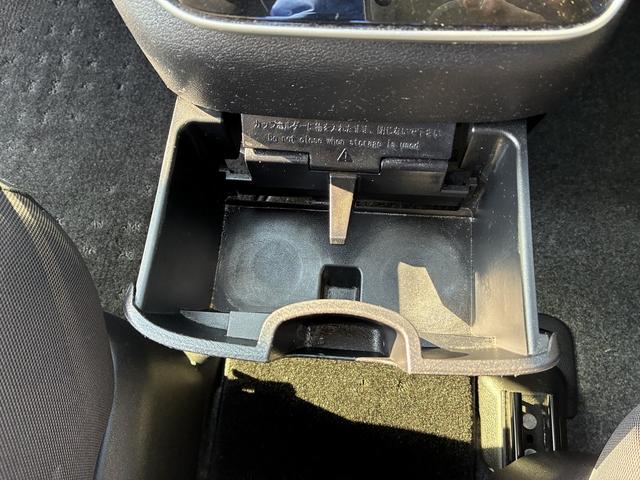 セレナ ハイウェイスターV 衝突軽減 純正ナビ フルセグTV CD/DVD Bluetooth クルーズコントロール ETC 後席モニター ドライブレコーダー 電動格納ミラー 両側電動スライドドア LEDライト オートライト(36枚目)