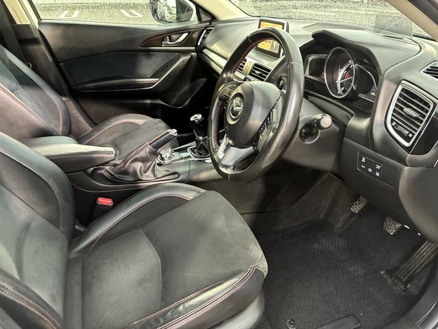 アクセラスポーツ XD 純正アルミホイール サンルーフ パワーシート オートライト HID CD DVD ETC プッシュスタート バックカメラ シートヒーター クルーズコントロール レーンアシスト ブラインドスポットモニタ(20枚目)