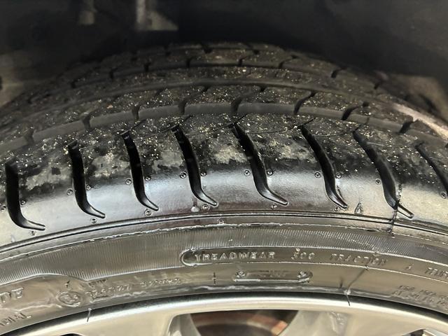 アクセラスポーツ XD 純正アルミホイール サンルーフ パワーシート オートライト HID CD DVD ETC プッシュスタート バックカメラ シートヒーター クルーズコントロール レーンアシスト ブラインドスポットモニタ(49枚目)