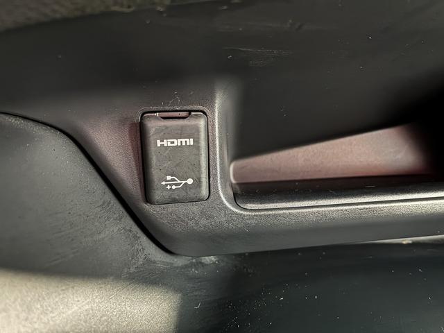 C-HR レーンアシスト 純正ナビ フルセグ CD DVD ETC LED コーナーセンサー バックカメラ クルーズコントロールアダプティブ オートライト オートハイビーム 純正アルミホイール プッシュスタート(28枚目)