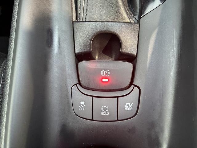 C-HR レーンアシスト 純正ナビ フルセグ CD DVD ETC LED コーナーセンサー バックカメラ クルーズコントロールアダプティブ オートライト オートハイビーム 純正アルミホイール プッシュスタート(30枚目)