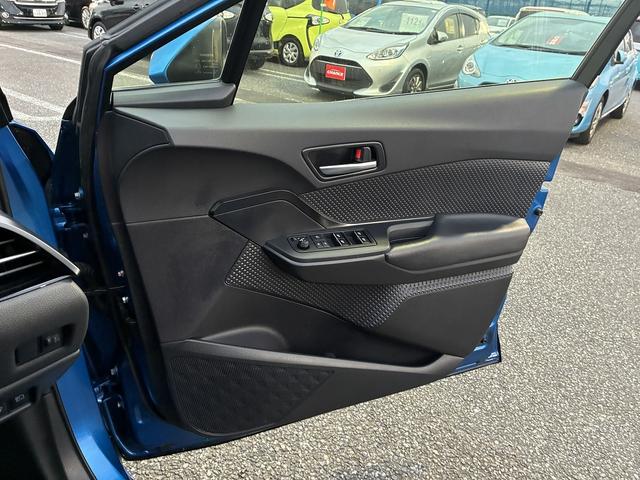 C-HR レーンアシスト 純正ナビ フルセグ CD DVD ETC LED コーナーセンサー バックカメラ クルーズコントロールアダプティブ オートライト オートハイビーム 純正アルミホイール プッシュスタート(42枚目)