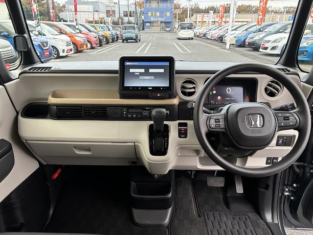 Ｎ－ＢＯＸ ベースグレード　純正ナビ　ＵＳＢ　バックカメラ　プッシュスタート　コーナーセンサー　クルーズコントロールアダプティブ　片側電動スライドドア　ベンチシート　オートライト　ダブルエアバック　カーテンエアバック　電格ミラー（3枚目）