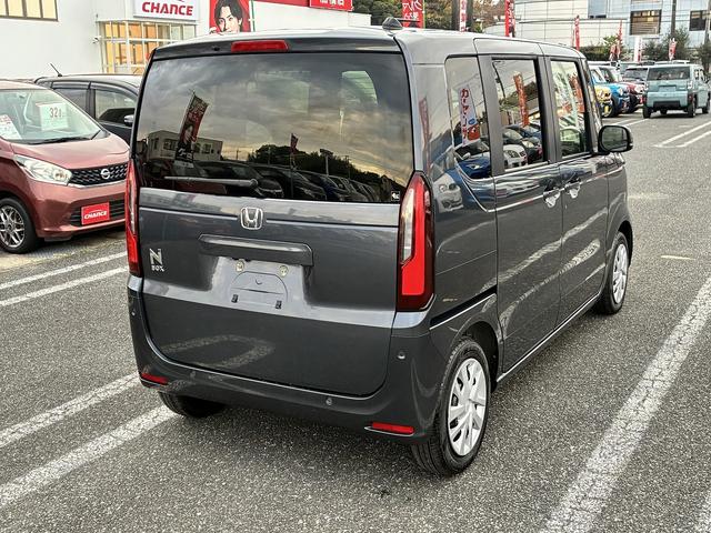 Ｎ－ＢＯＸ ベースグレード　純正ナビ　ＵＳＢ　バックカメラ　プッシュスタート　コーナーセンサー　クルーズコントロールアダプティブ　片側電動スライドドア　ベンチシート　オートライト　ダブルエアバック　カーテンエアバック　電格ミラー（9枚目）