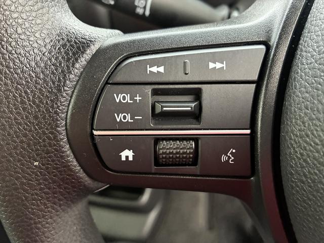 Ｎ－ＢＯＸ ベースグレード　純正ナビ　ＵＳＢ　バックカメラ　プッシュスタート　コーナーセンサー　クルーズコントロールアダプティブ　片側電動スライドドア　ベンチシート　オートライト　ダブルエアバック　カーテンエアバック　電格ミラー（30枚目）