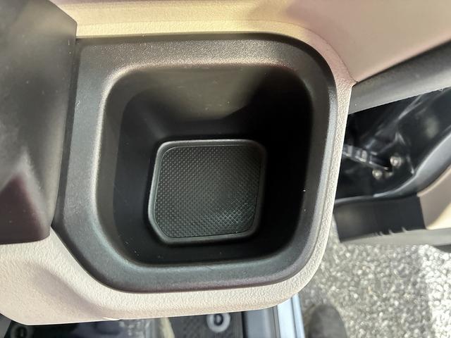 Ｎ－ＢＯＸ ベースグレード　純正ナビ　ＵＳＢ　バックカメラ　プッシュスタート　コーナーセンサー　クルーズコントロールアダプティブ　片側電動スライドドア　ベンチシート　オートライト　ダブルエアバック　カーテンエアバック　電格ミラー（46枚目）