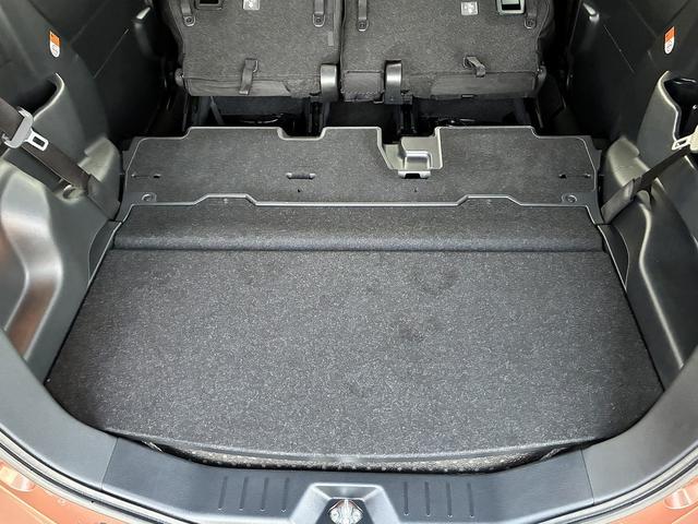 ルーミー G S 衝突軽減 社外ナビ フルセグTV CD/DVD Bluetooth バックカメラ キーレス スマートキー プッシュスタート 電動格納ミラー 両側パワースライドドア オートライト アイドリングストップ(18枚目)