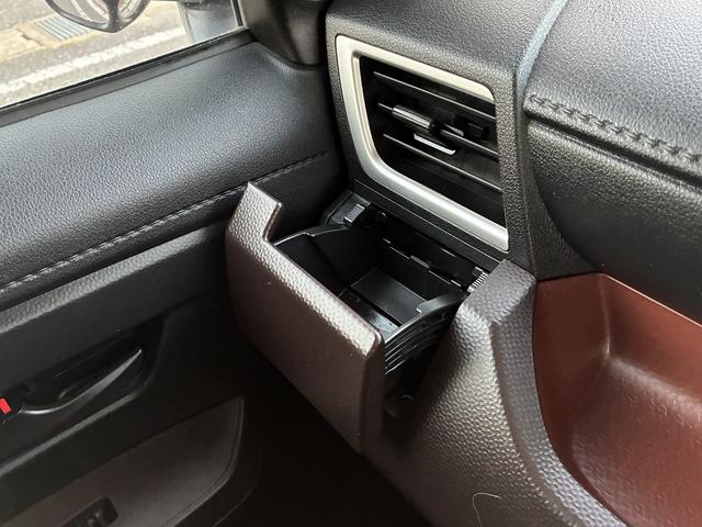 ルーミー G S 衝突軽減 社外ナビ フルセグTV CD/DVD Bluetooth バックカメラ キーレス スマートキー プッシュスタート 電動格納ミラー 両側パワースライドドア オートライト アイドリングストップ(26枚目)