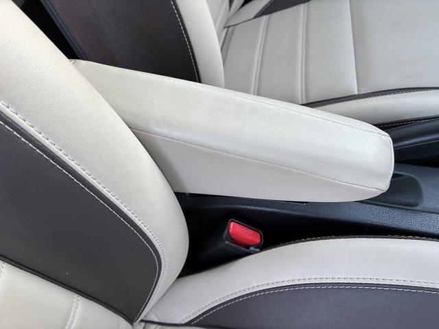 ノート e-パワー メダリスト 衝突軽減 純正ナビ フルセグTV CD/DVD Bluetooth バックカメラ キーレス スマートキー プッシュスタート ETC 電動格納ミラー オートライト LEDライト 純正アルミホイール(23枚目)