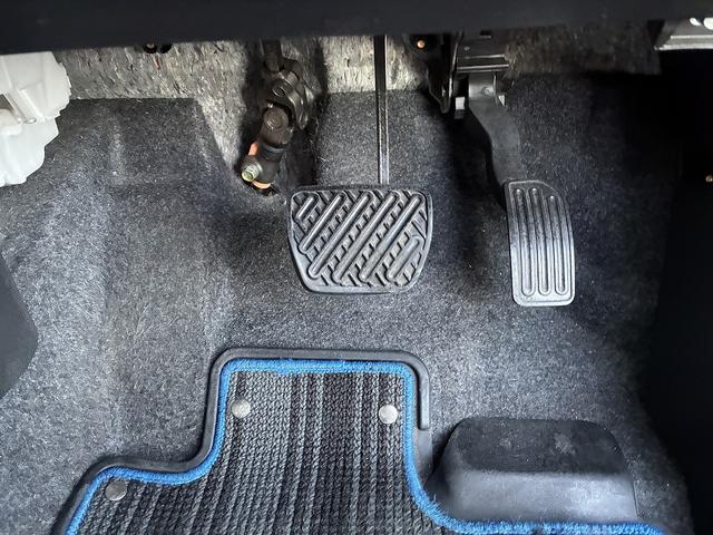 ノート e-パワー メダリスト 衝突軽減 純正ナビ フルセグTV CD/DVD Bluetooth バックカメラ キーレス スマートキー プッシュスタート ETC 電動格納ミラー オートライト LEDライト 純正アルミホイール(40枚目)