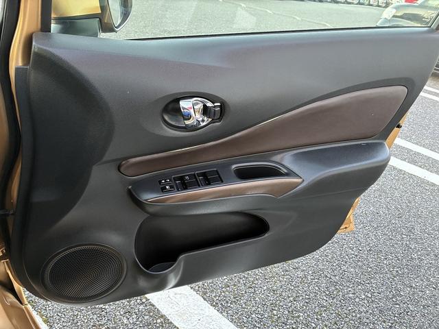 ノート e-パワー メダリスト 衝突軽減 純正ナビ フルセグTV CD/DVD Bluetooth バックカメラ キーレス スマートキー プッシュスタート ETC 電動格納ミラー オートライト LEDライト 純正アルミホイール(47枚目)