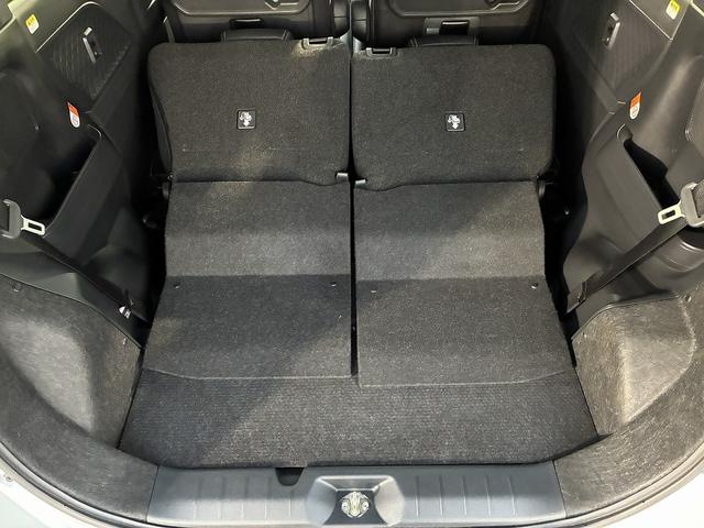 シフォン カスタムRS スマートアシスト W/サイド/カーテンエアバック 衝突軽減 CD バックカメラ サイドカメラ フロントカメラ アイドリングストップ クルーズコントロール シート 電動格納ミラー 両側パワースライドドア オートライト(18枚目)