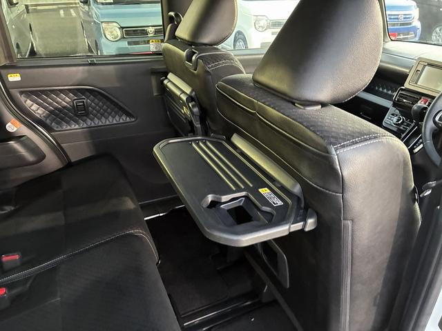 シフォン カスタムRS スマートアシスト W/サイド/カーテンエアバック 衝突軽減 CD バックカメラ サイドカメラ フロントカメラ アイドリングストップ クルーズコントロール シート 電動格納ミラー 両側パワースライドドア オートライト(27枚目)