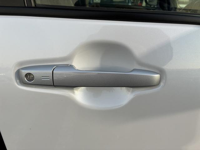 シフォン カスタムRS スマートアシスト W/サイド/カーテンエアバック 衝突軽減 CD バックカメラ サイドカメラ フロントカメラ アイドリングストップ クルーズコントロール シート 電動格納ミラー 両側パワースライドドア オートライト(52枚目)