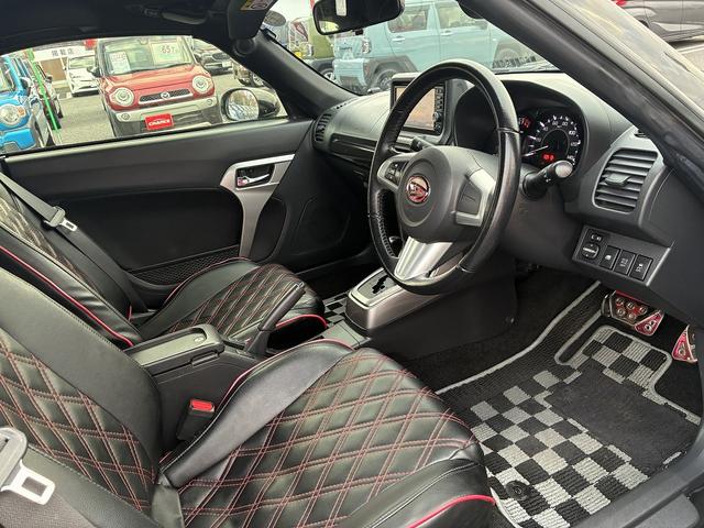 コペン ローブ 純正ナビ フルセグTV DVD Bluetooth バックカメラ シートヒーター LEDライト フォグライト 純正アルミホイール キーレス スマートキー フロアマット Wエアバック プッシュスタート(3枚目)