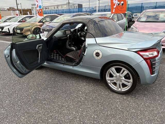 コペン ローブ 純正ナビ フルセグTV DVD Bluetooth バックカメラ シートヒーター LEDライト フォグライト 純正アルミホイール キーレス スマートキー フロアマット Wエアバック プッシュスタート(13枚目)