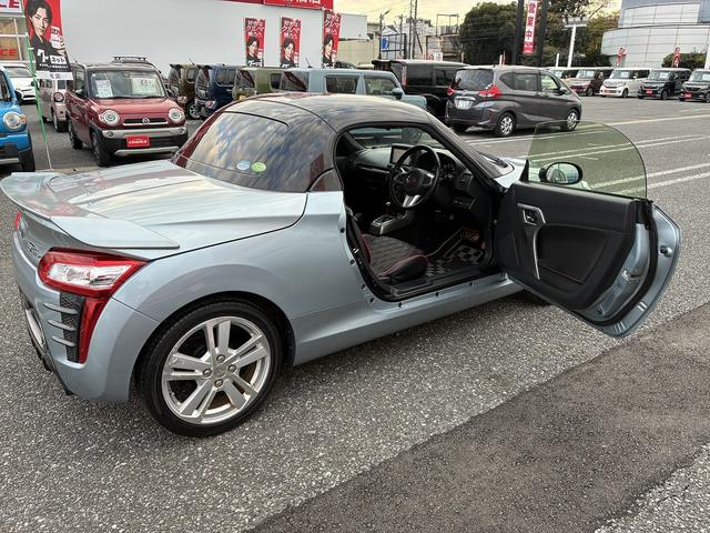 コペン ローブ 純正ナビ フルセグTV DVD Bluetooth バックカメラ シートヒーター LEDライト フォグライト 純正アルミホイール キーレス スマートキー フロアマット Wエアバック プッシュスタート(16枚目)