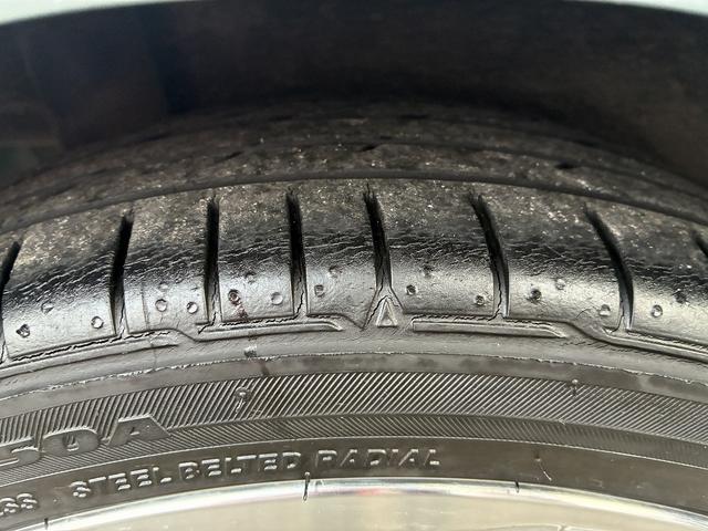 コペン ローブ 純正ナビ フルセグTV DVD Bluetooth バックカメラ シートヒーター LEDライト フォグライト 純正アルミホイール キーレス スマートキー フロアマット Wエアバック プッシュスタート(38枚目)