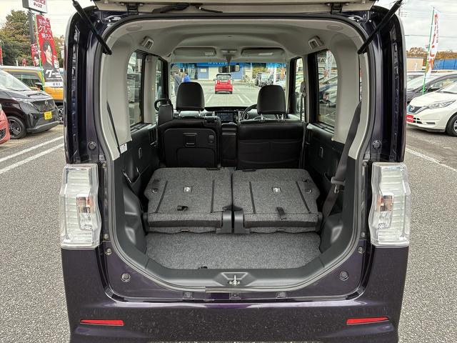 タント カスタムＸ　トップエディションＳＡ　衝突軽減　純正ナビ　フルセグＴＶ　ＣＤ／ＤＶＤ　キーレス　スマートキー　プッシュスタート　ＥＴＣ　電動格納ミラー　片側電動スライドドア　フォグライト　オートライト　純正アルミホイール　フロアマット（17枚目）