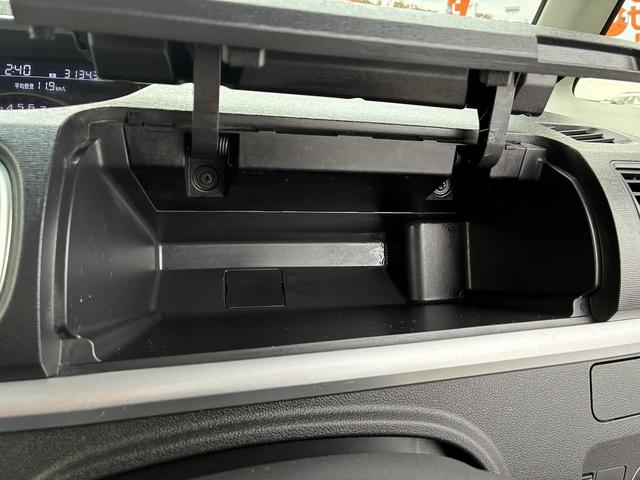 タント カスタムＸ　トップエディションＳＡ　衝突軽減　純正ナビ　フルセグＴＶ　ＣＤ／ＤＶＤ　キーレス　スマートキー　プッシュスタート　ＥＴＣ　電動格納ミラー　片側電動スライドドア　フォグライト　オートライト　純正アルミホイール　フロアマット（33枚目）