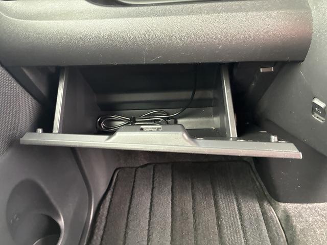 タント カスタムＸ　トップエディションＳＡ　衝突軽減　純正ナビ　フルセグＴＶ　ＣＤ／ＤＶＤ　キーレス　スマートキー　プッシュスタート　ＥＴＣ　電動格納ミラー　片側電動スライドドア　フォグライト　オートライト　純正アルミホイール　フロアマット（42枚目）