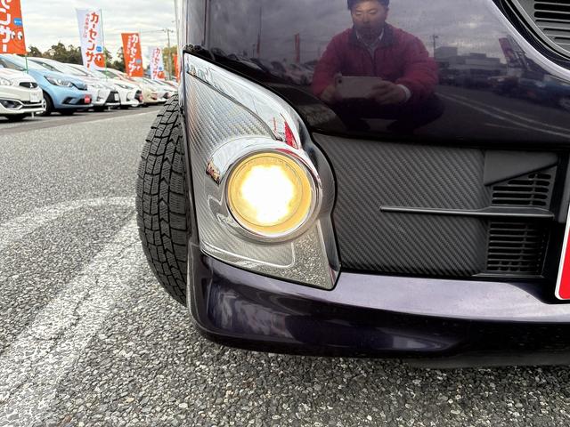 タント カスタムＸ　トップエディションＳＡ　衝突軽減　純正ナビ　フルセグＴＶ　ＣＤ／ＤＶＤ　キーレス　スマートキー　プッシュスタート　ＥＴＣ　電動格納ミラー　片側電動スライドドア　フォグライト　オートライト　純正アルミホイール　フロアマット（50枚目）