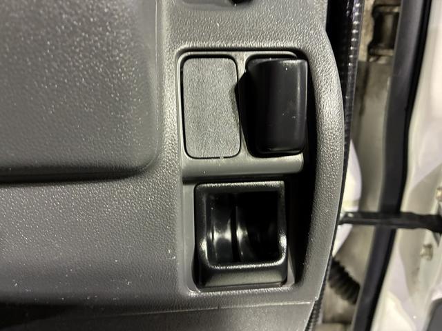 ハイゼットカーゴ スペシャル CD 5速マニュアル(33枚目)