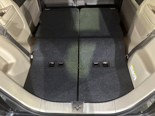 Ｎ－ＢＯＸ Ｇ・Ｌホンダセンシング　衝突軽減　レーンアシスト　社外ナビ　ワンセグＴＶ　ＣＤ／ＤＶＤ　Ｂｌｕｅｔｏｏｔｈ　バックカメラ　スマートキー　クルーズコントロール　ＥＴＣ　電動格納ミラー　片側電動スライドドア　オートライト　ＬＥＤ（17枚目）