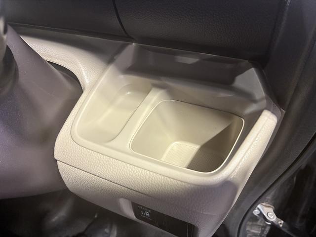 Ｎ－ＢＯＸ Ｇ・Ｌホンダセンシング　衝突軽減　レーンアシスト　社外ナビ　ワンセグＴＶ　ＣＤ／ＤＶＤ　Ｂｌｕｅｔｏｏｔｈ　バックカメラ　スマートキー　クルーズコントロール　ＥＴＣ　電動格納ミラー　片側電動スライドドア　オートライト　ＬＥＤ（29枚目）