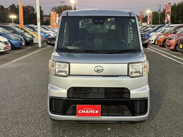 ハイゼットキャディー D SAIII 衝突軽減 CD アイドリングストップ キーレス オートハイビーム 前席パワーウィンドウ エアコン 助手席エアバック 運転席エアバック 2人乗り スマートアシスト3 シルバー(6枚目)