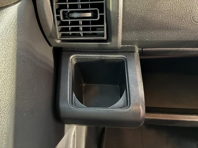 ハイゼットキャディー D SAIII 衝突軽減 CD アイドリングストップ キーレス オートハイビーム 前席パワーウィンドウ エアコン 助手席エアバック 運転席エアバック 2人乗り スマートアシスト3 シルバー(40枚目)