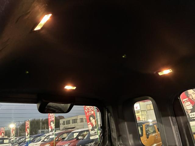 ハイゼットキャディー D SAIII 衝突軽減 CD アイドリングストップ キーレス オートハイビーム 前席パワーウィンドウ エアコン 助手席エアバック 運転席エアバック 2人乗り スマートアシスト3 シルバー(44枚目)