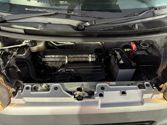 ハイゼットキャディー D SAIII 衝突軽減 CD アイドリングストップ キーレス オートハイビーム 前席パワーウィンドウ エアコン 助手席エアバック 運転席エアバック 2人乗り スマートアシスト3 シルバー(58枚目)