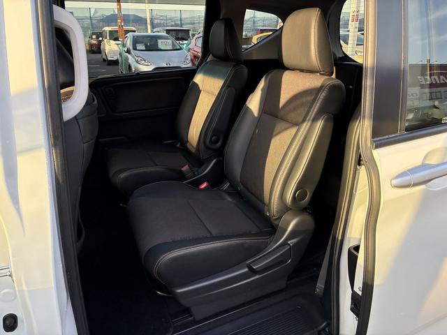 フリードハイブリッド ハイブリッド・クロスターホンダセンシング SDナビゲーションシステム フルセグテレビ BLUETOOTH バックカメラ スマートキー プッシュスタート ETC クルーズコントロール 前席シートヒーター 両側電動スライドドア LEDヘッドライト(15枚目)